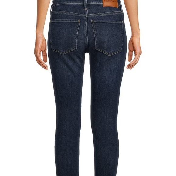 Lucky Brand
Authentic Straight Leg Mid Rise 5-Pocket Jeans - Picture 3 of 10